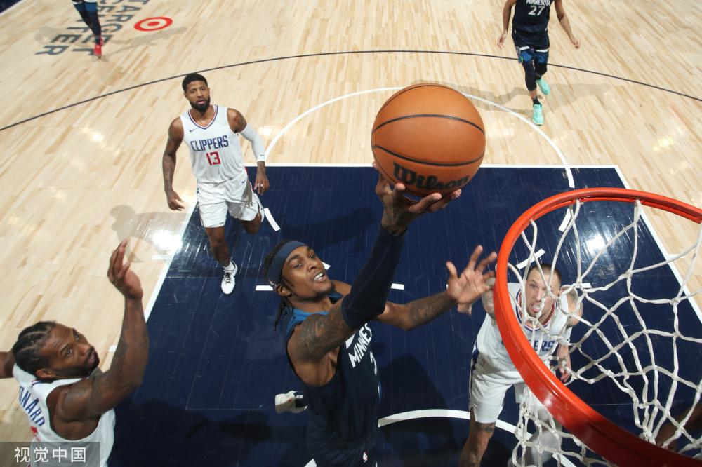 队在赛场上 队在赛场上