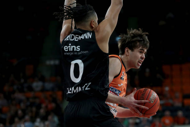 仅在于个人 仅在于个人