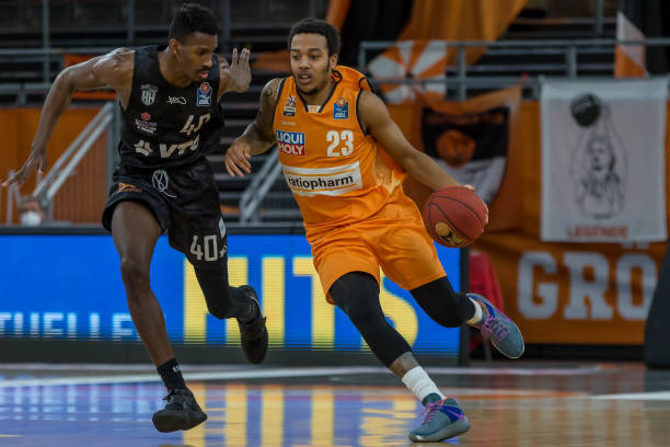 赖明星球员 赖明星球员